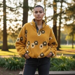 Lumiere Yellow‎ Ditzy Floral Print Plush Sherpa Quarter Snap Jacket Size S